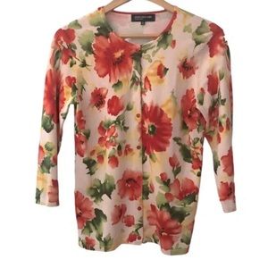 DNA couture women’s red beige floral shirt S L72-10